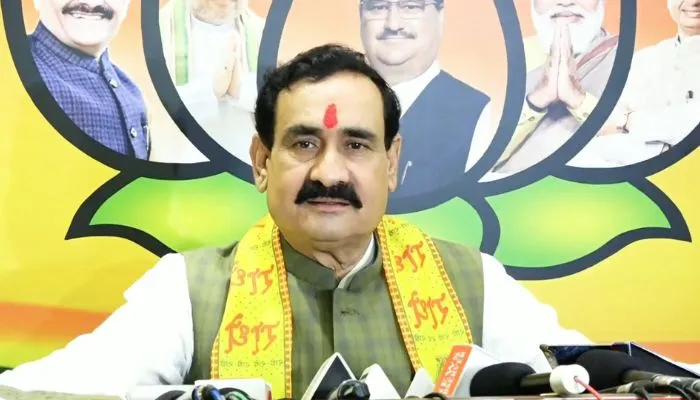 Rahul Gandhi a ‘Chunavi Hindu’ : MP Home Minister Dr Narottam Mishra Rahul Gandhi a ‘Chunavi Hindu’ : MP Home Minister Dr Narottam Mishra