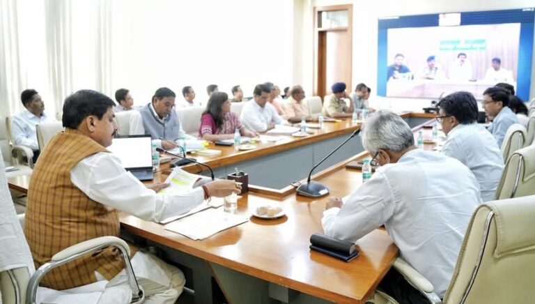 Deliver tangible results to win citizens’ trust, says Madhya Pradesh CM Yadav to collectors