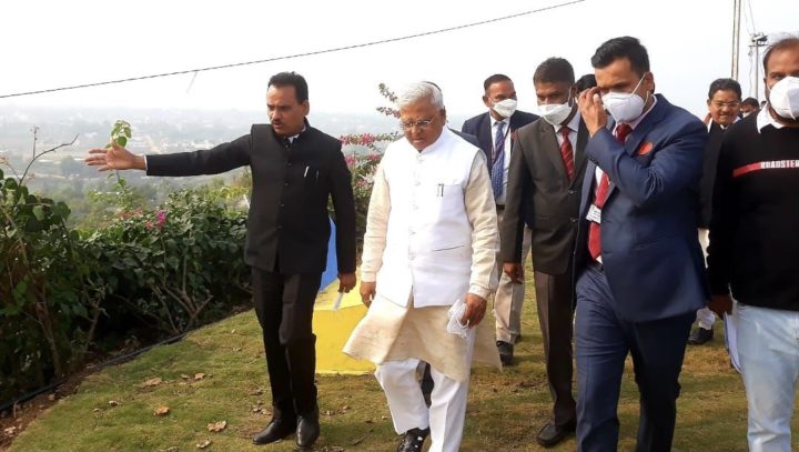 Governor Patel hails Barwani Collector’s Innovation of Developing ‘Shiv-Kunj’ Hill